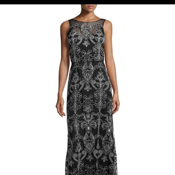 Vera Wang long dress - Picture 3 of 6